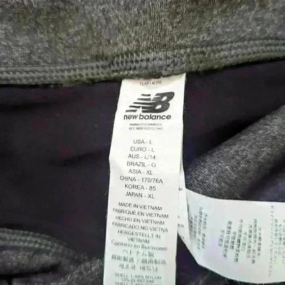 Women's New Balance Reflective Tights in excellent condition size large - Picture 4 of 5